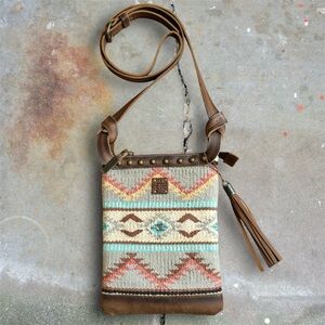 STS Ranchwear Classic Crossbody Bag Brown Leather Southwest Aztec